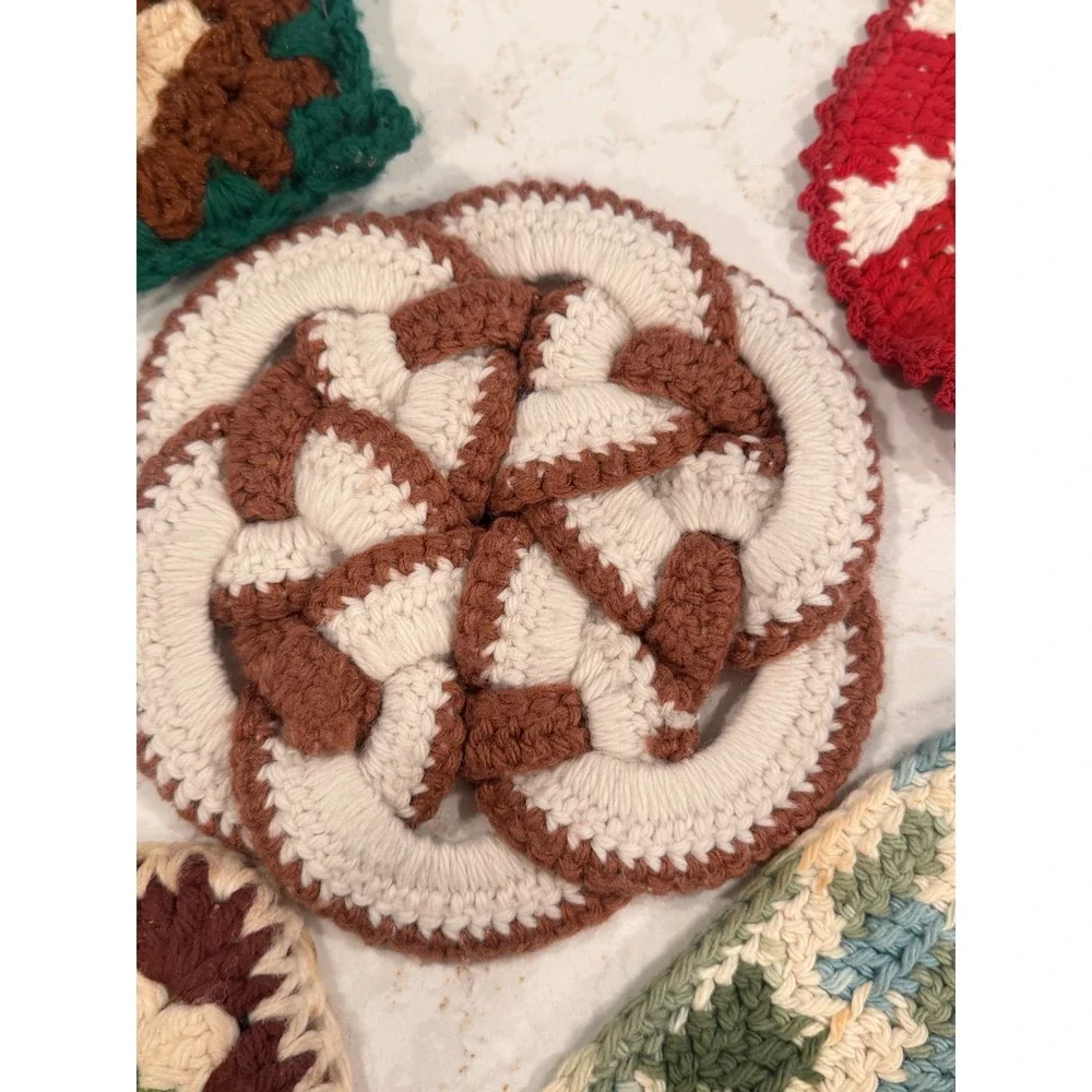 Vintage Handmade Crochet Potholders Set of 5 Granny Square Peppermint Boho Decor